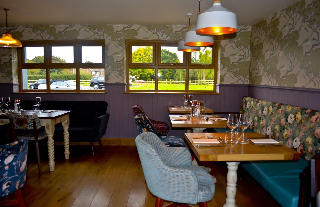 The Ugly Duckling Bed and Breakfast Telford Eksteriør billede