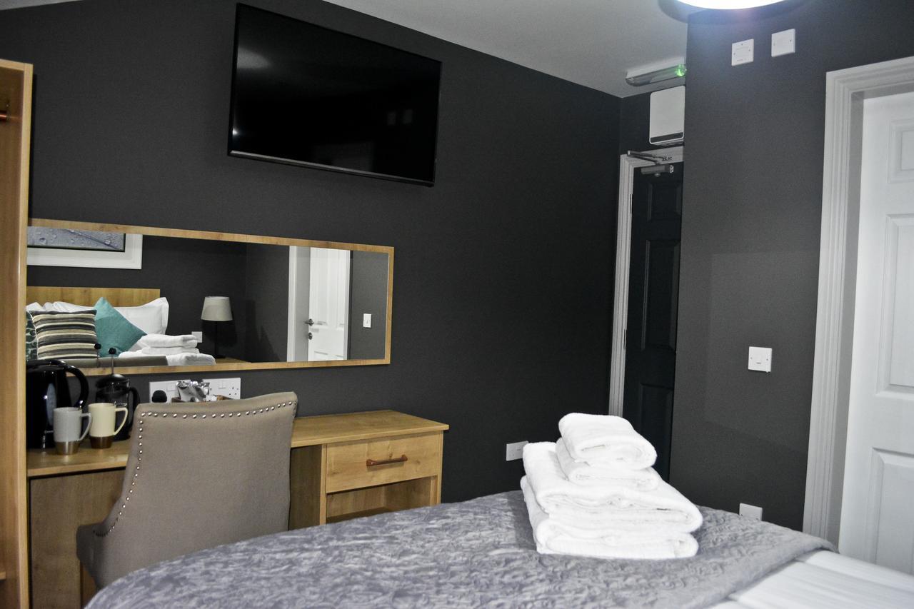 The Ugly Duckling Bed and Breakfast Telford Eksteriør billede
