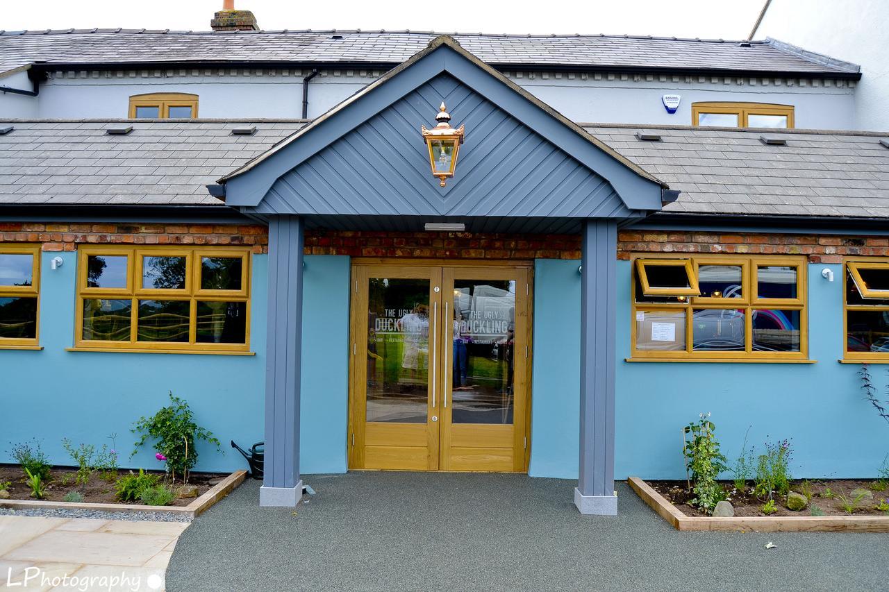 The Ugly Duckling Bed and Breakfast Telford Eksteriør billede